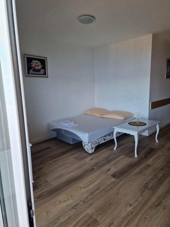 Villa Roing S Stanici Екстер'єр фото